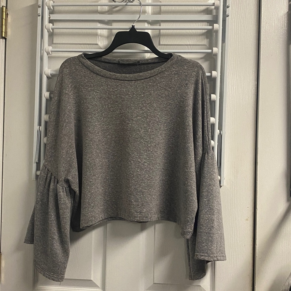 NWOT Crop top with bell sleeves